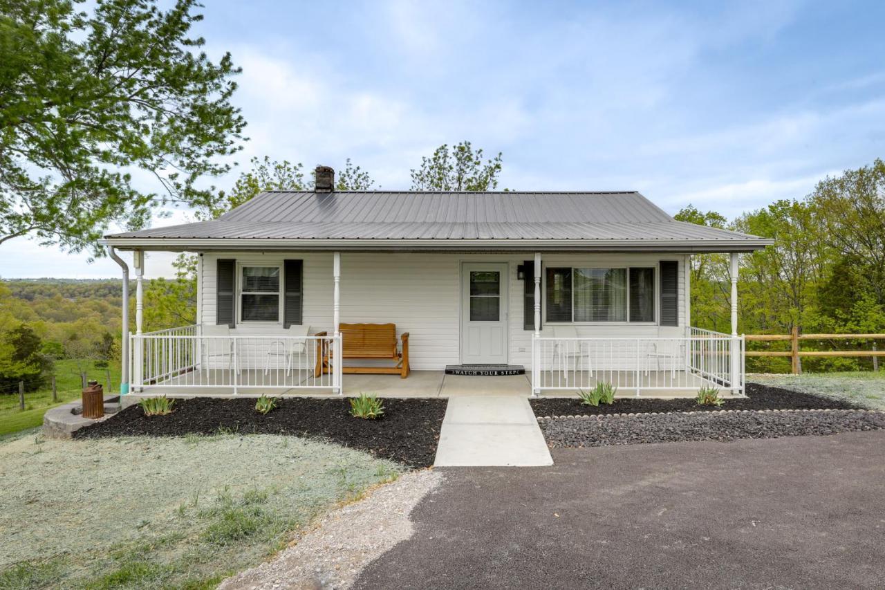 Cozy Kentucky Retreat - Deck, Near Ark Encounter! Villa Dry Ridge Dış mekan fotoğraf