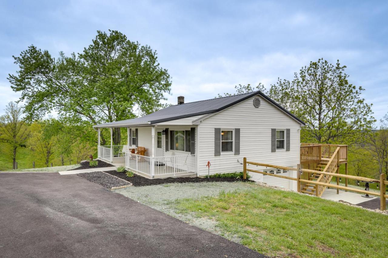 Cozy Kentucky Retreat - Deck, Near Ark Encounter! Villa Dry Ridge Dış mekan fotoğraf